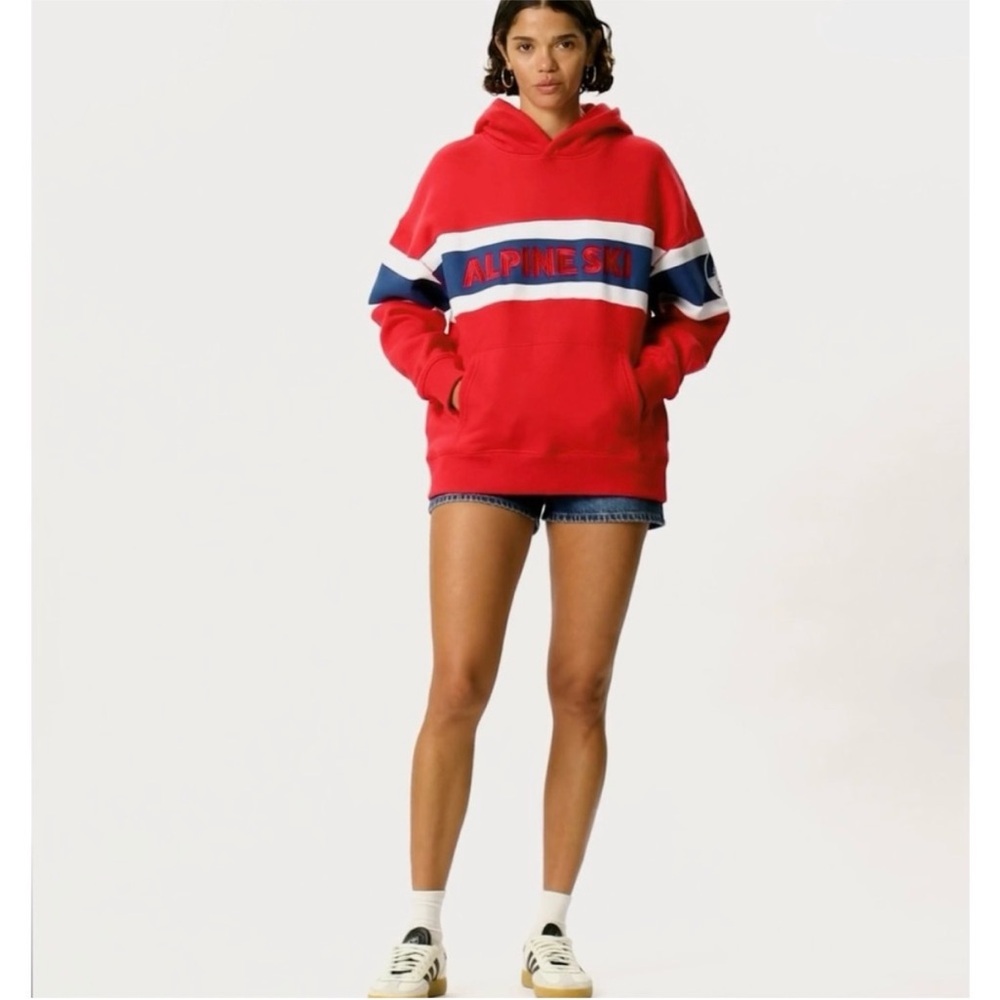 COTTON ON BODY XL  Plush Premium Graphic Hoodie